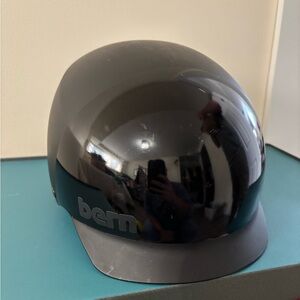 Hurley Black Helmet with Logo